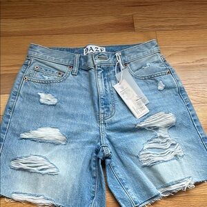 Daze Distressed Denim Shorts NWT